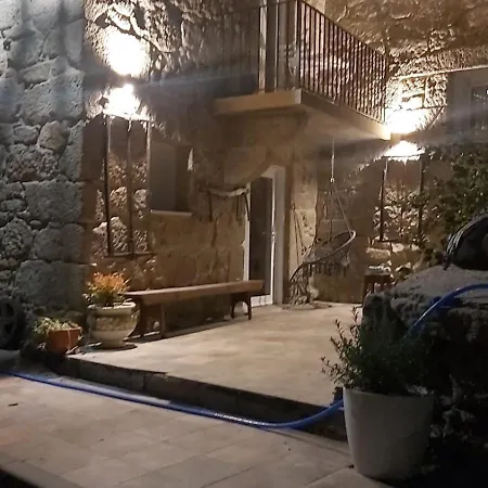 Casita A Estrenar En Finca Con Rio Proxima A Tui, Gondomar Y Portugal. Exterior photo