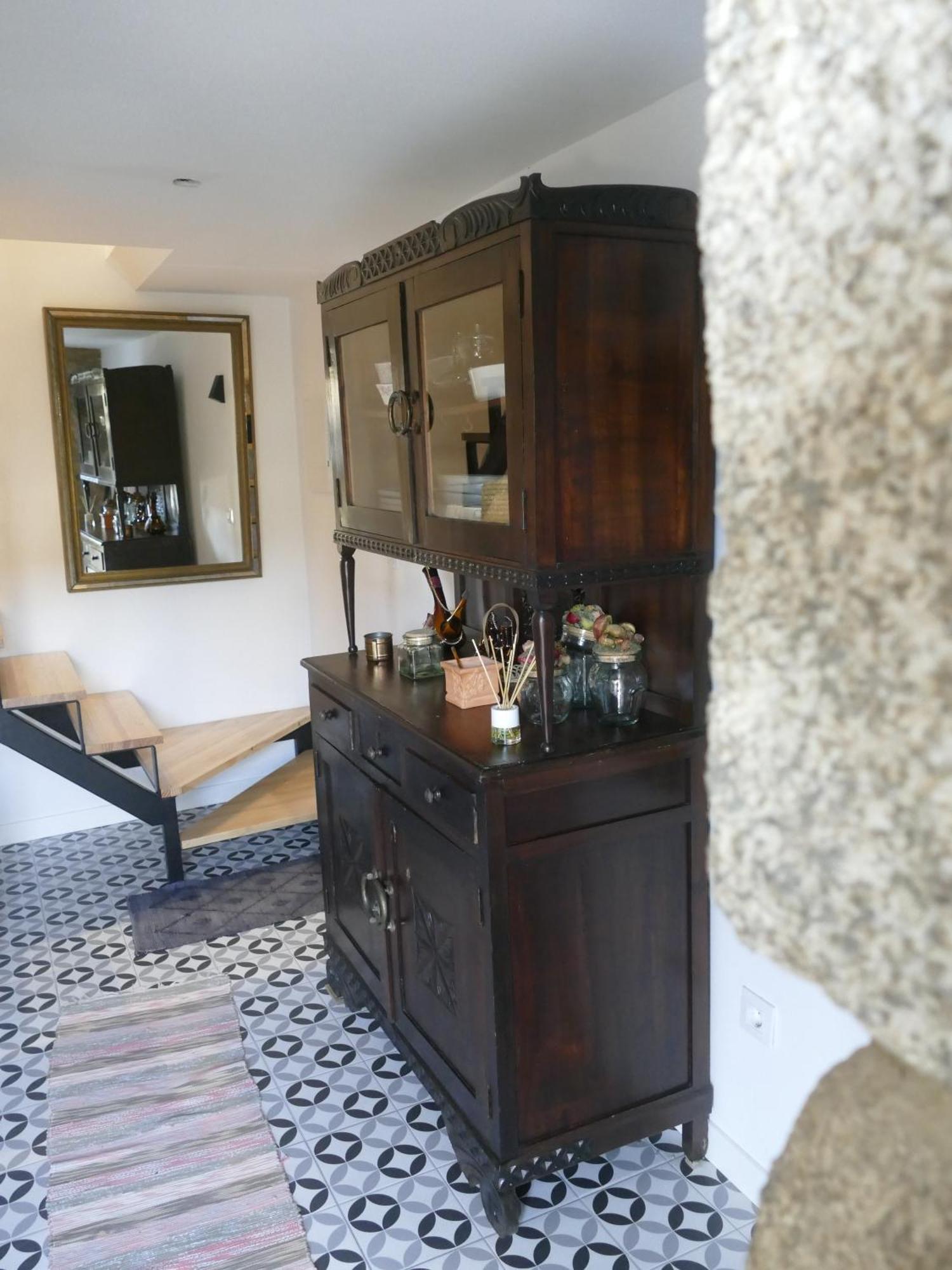Casita A Estrenar En Con Rio Proxima A Tui, Gondomar Y Portugal.