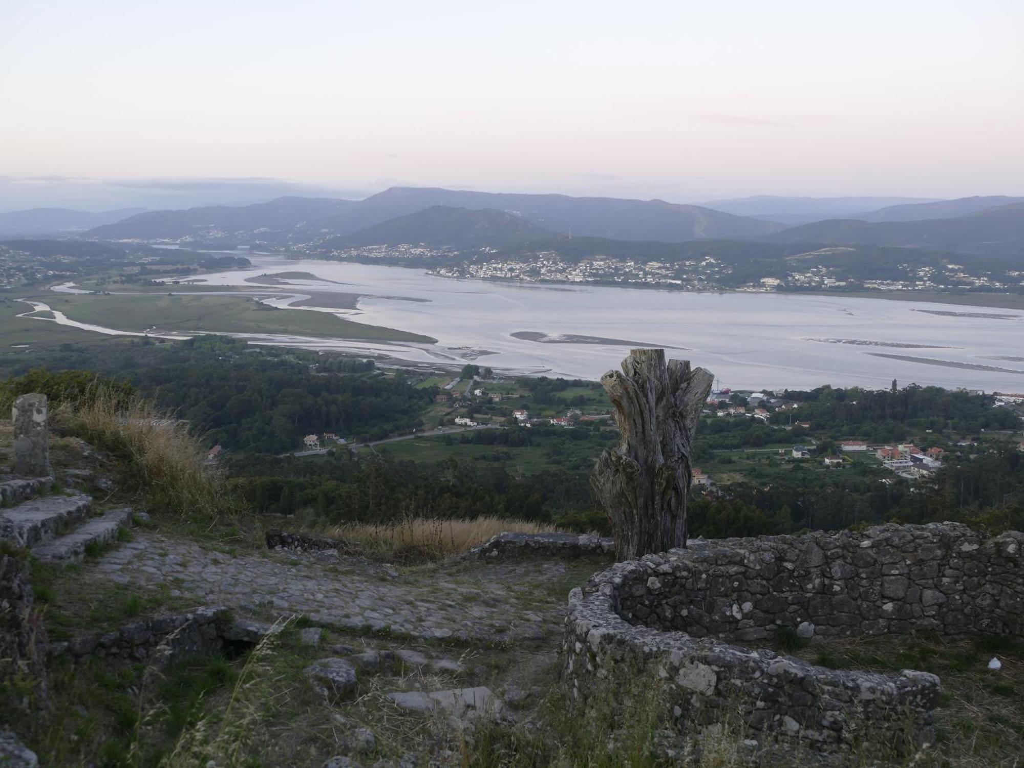 Apartment Casita A Estrenar En Con Rio Proxima A Tui, Gondomar Y Portugal. *